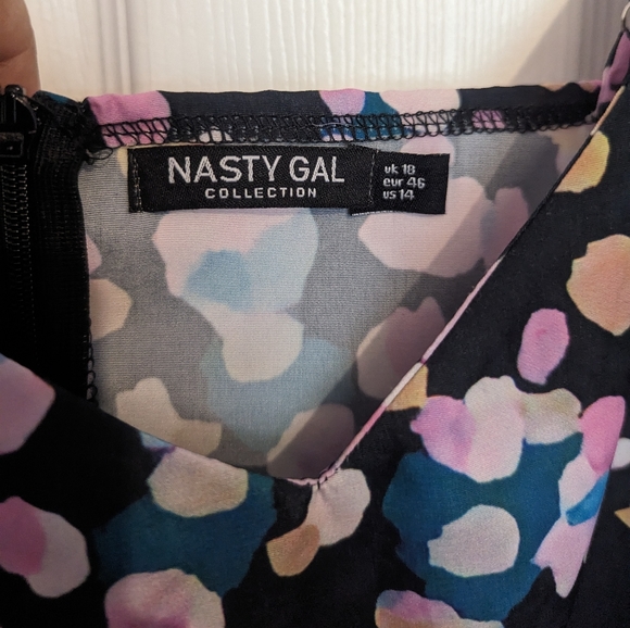 Nasty Gal Collection Dress - Picture 6 of 9